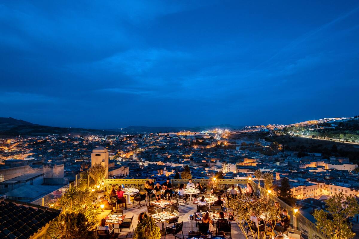 2 restaurants, breakfast, lunch, dinner served; mediterranean cuisine