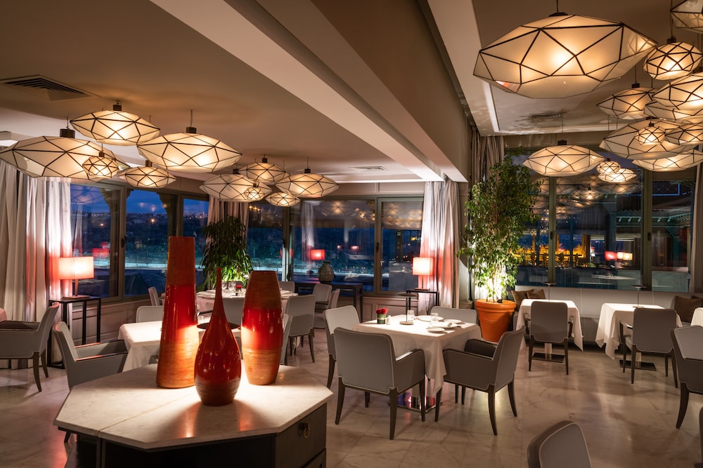 PALAIS FARAJ SUITES & SPA by null