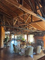 23-inch LED TV with cable channels, TV