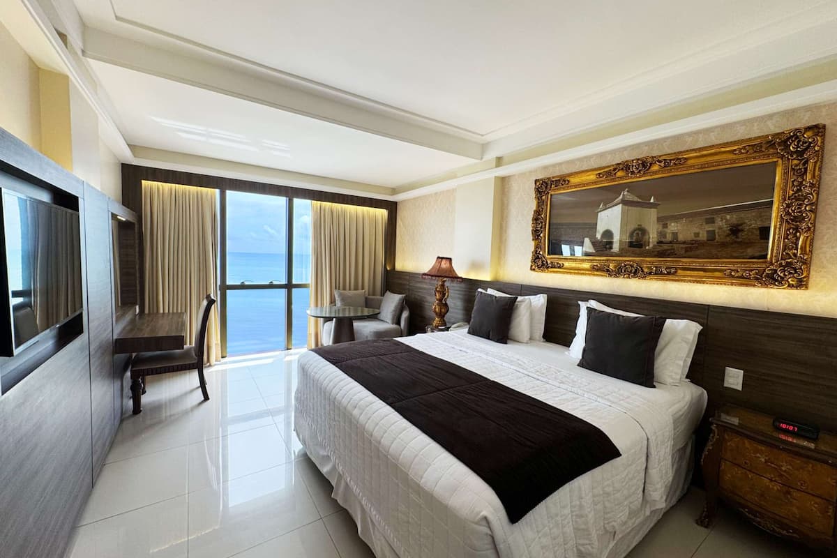 1 bedroom, minibar, in-room safe, laptop workspace