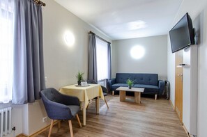 Televisor de 30 polzades amb canals per satèl·lit 