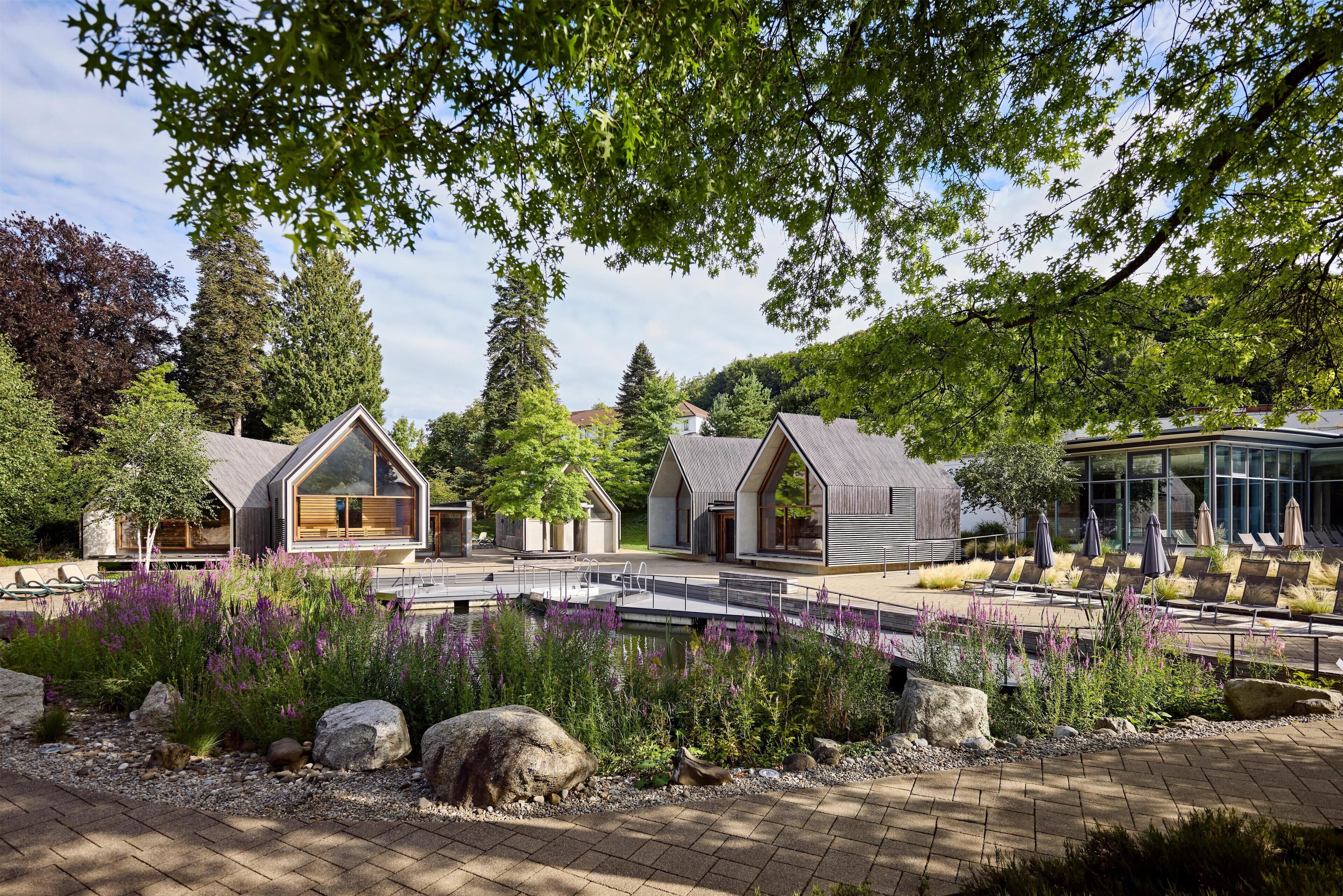 Sauna, bain à remous, hammam, sources chaudes/minérales, soins corporels