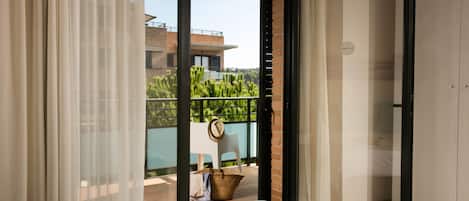 Leilighet, 2 soverom, balkong (6 people) | 2 soverom, individuelt innredet, barnesenger og wi-fi (inkludert)