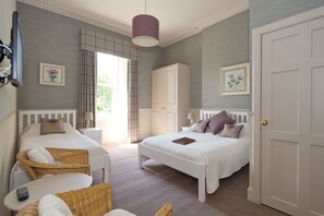 Triple Room, Multiple Beds, Ensuite