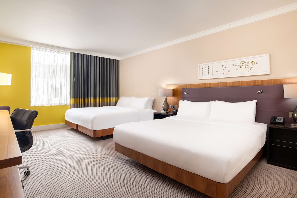 Family Room, 2 King Bed
