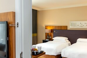 Down duvets, in-room safe, desk, soundproofing