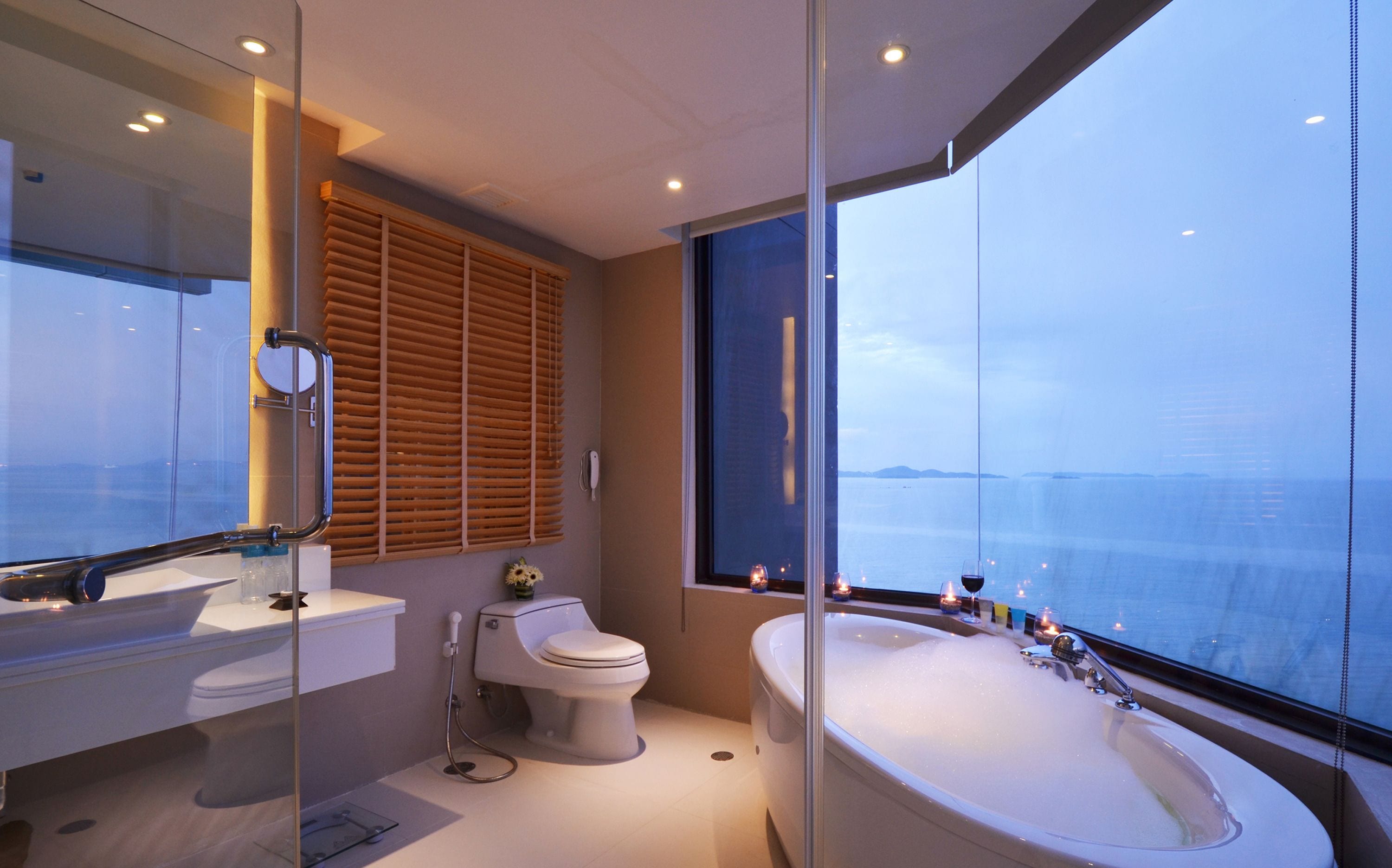 dara deluxe room sea view | bathroom | separate bathtub and shower, deep-soaking bathtub, rainfall showerhead
