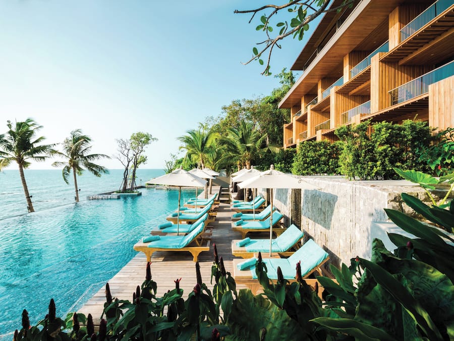 2 piscine all'aperto, con ingresso dalle 07:00 alle 24:00, lettini