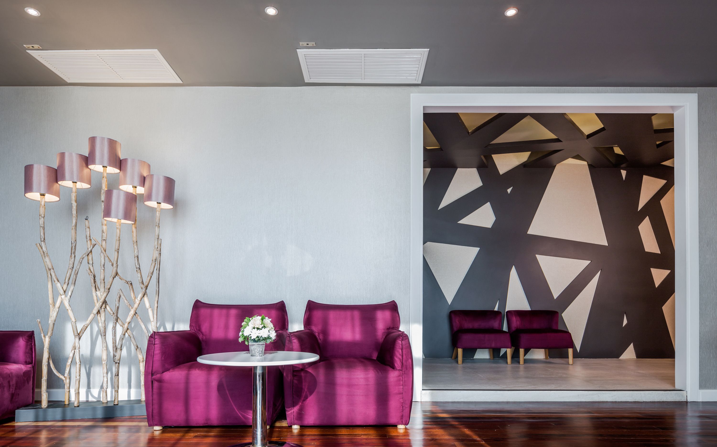 Resepsionis spa