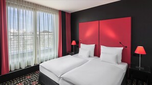 Hypo-allergenic bedding, in-room safe, desk, laptop workspace