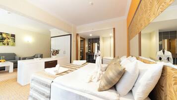 Bar mini, peti besi dalam bilik, Internet