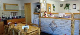 Western Motel