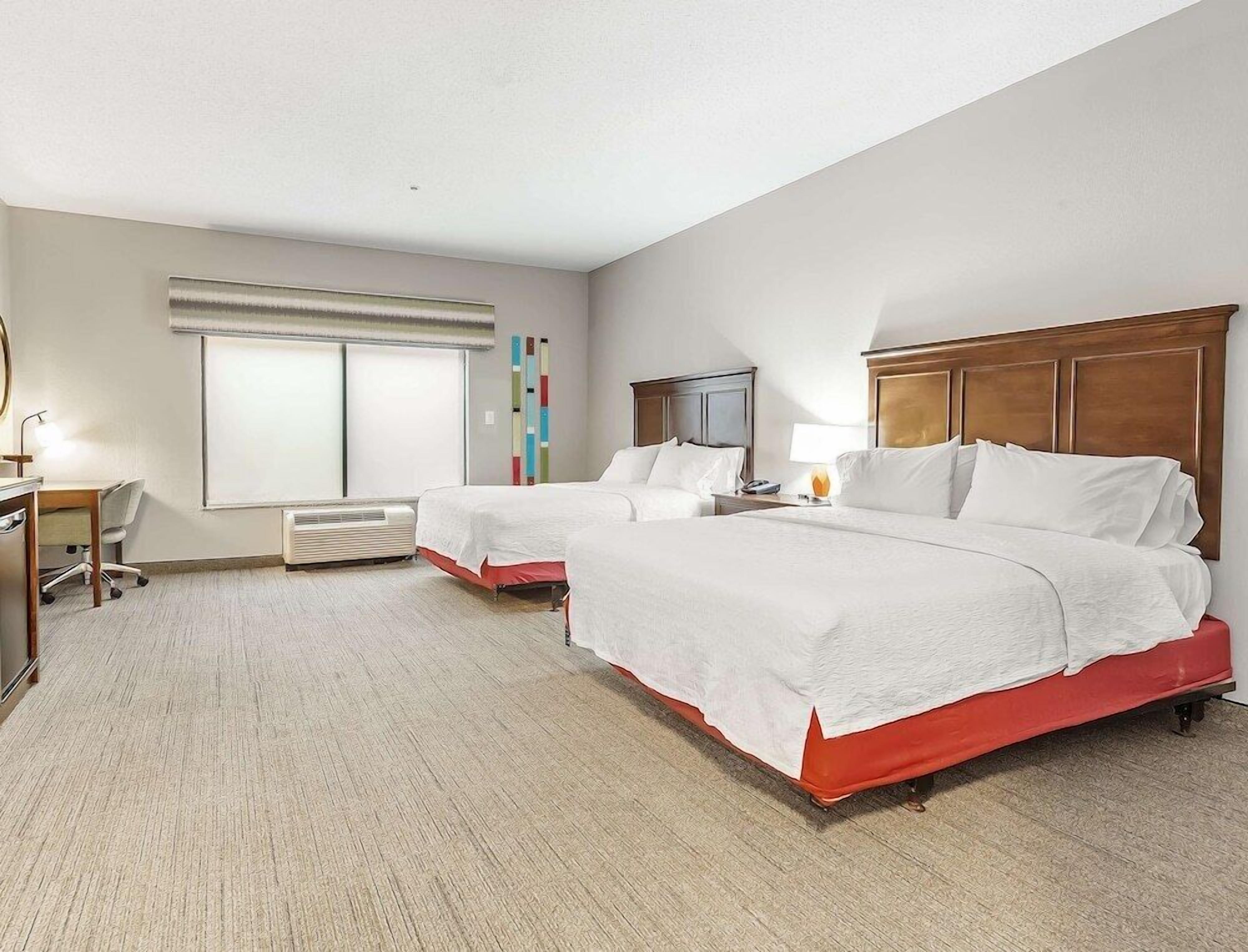 In-room safe, iron/ironing board, free WiFi, bed sheets