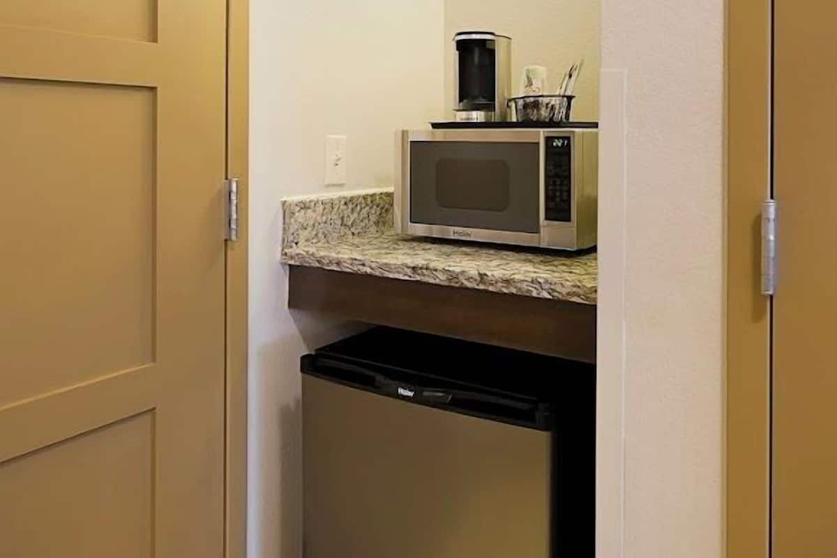 pillow-top beds, in-room safe, desk, iron/ironing board