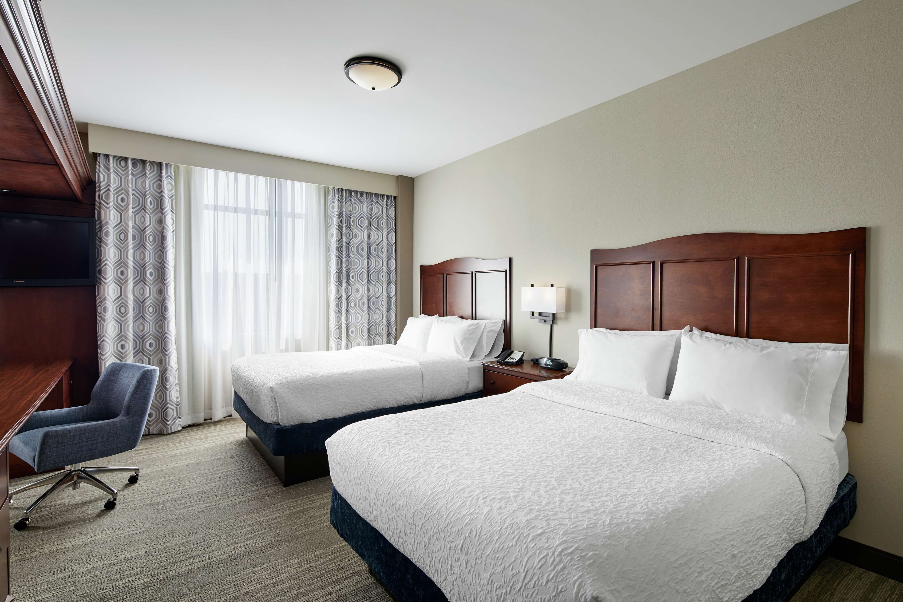 Photo - Hampton Inn & Suites Mt. Prospect