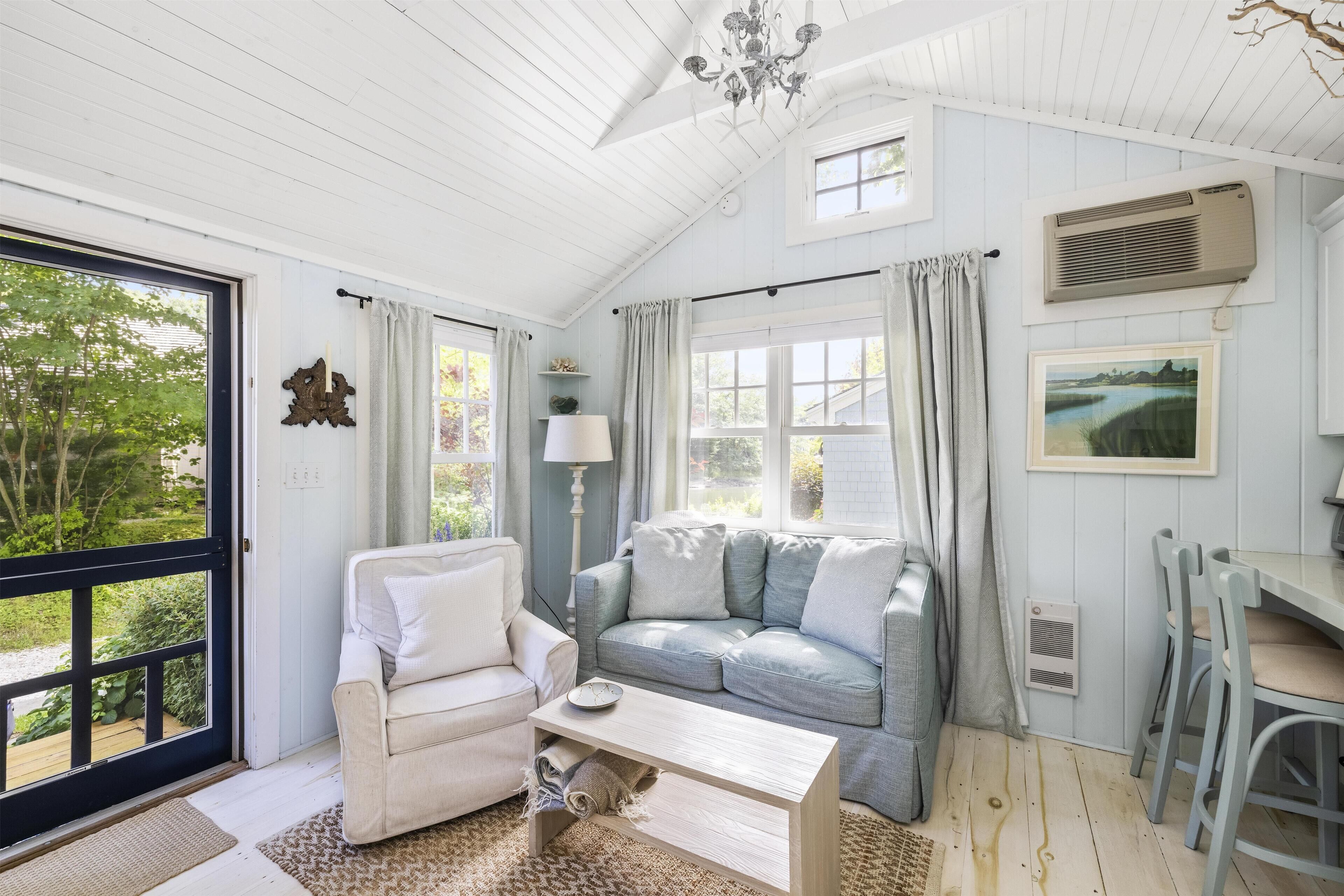 Cottage (Harbor) | Exterior