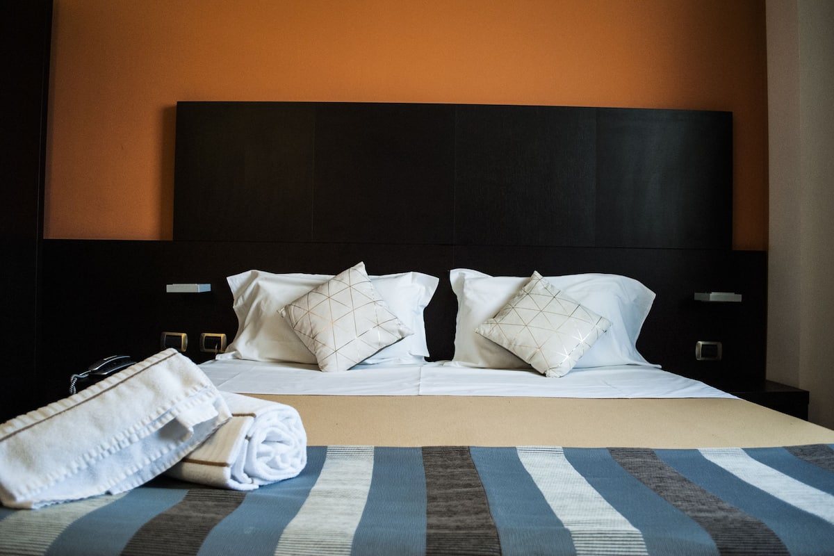 1 bedroom, minibar, in-room safe, desk