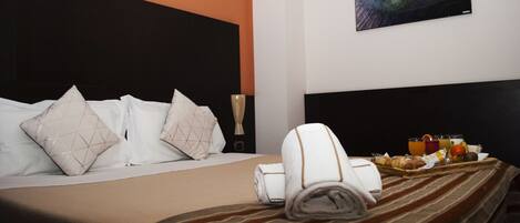 Minibar, in-room safe, desk, free WiFi