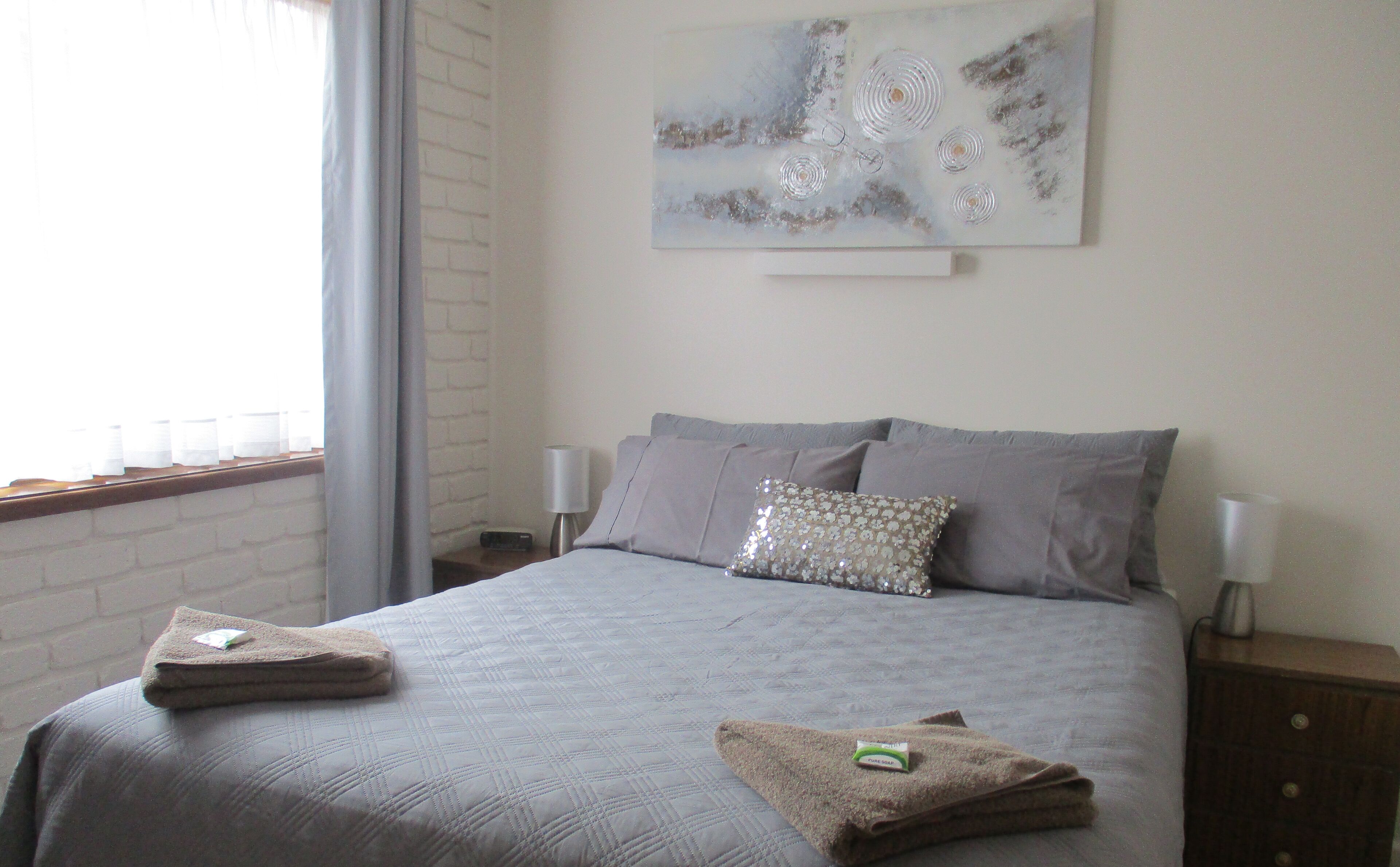 2 bedrooms, blackout curtains, iron/ironing board, free cots/infant beds