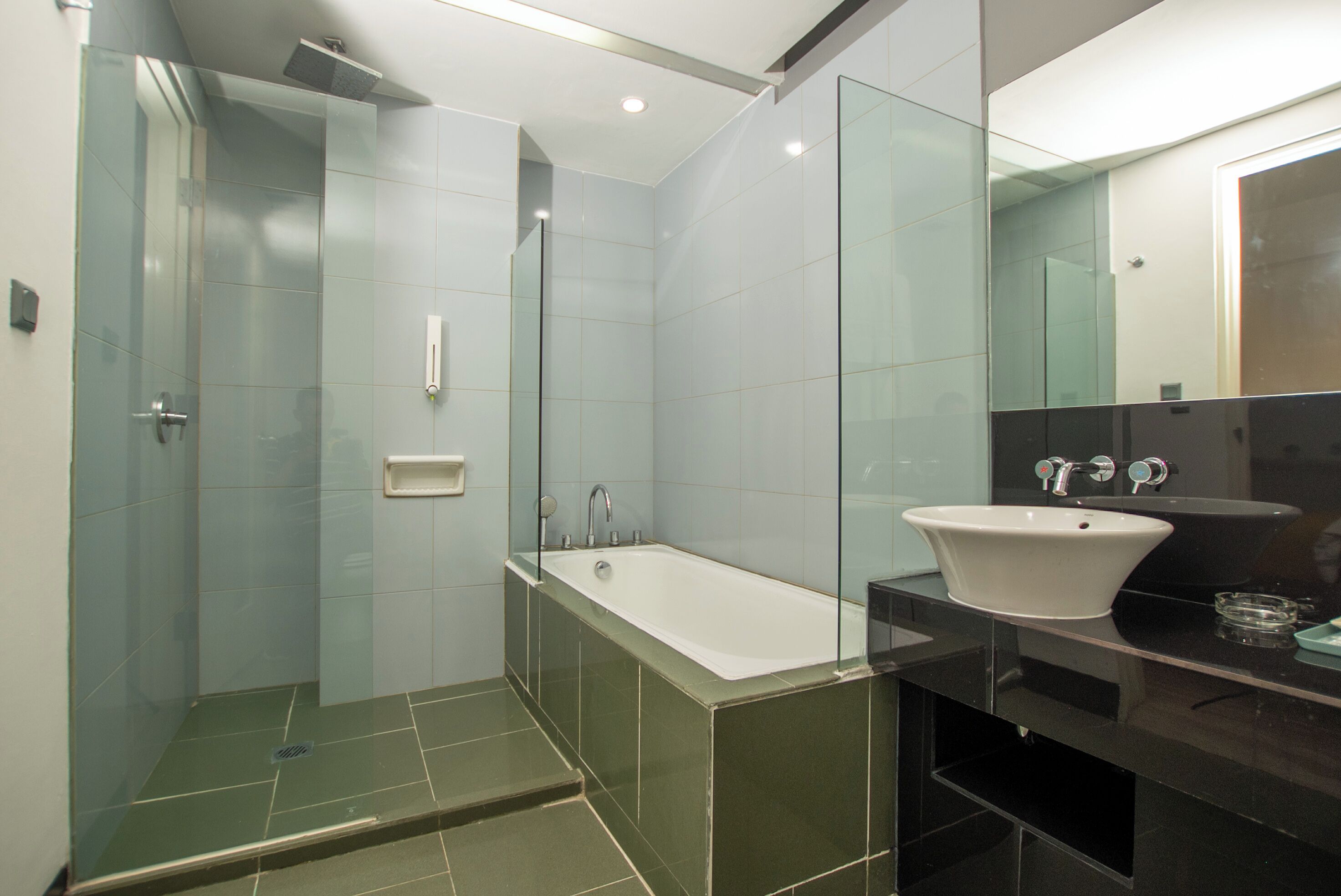 Foto - Sparks Life Jakarta, ARTOTEL Curated