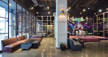 Sparks Life Jakarta, ARTOTEL Curated