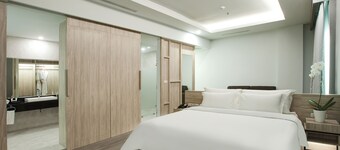 Sparks Life Jakarta, ARTOTEL Curated