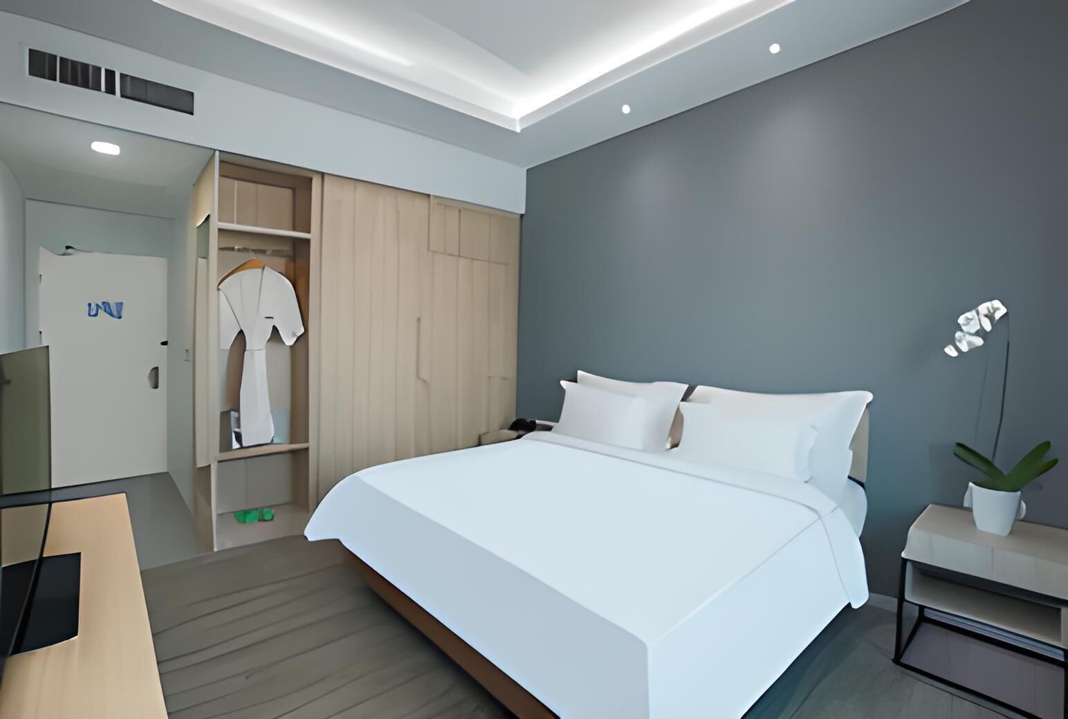 In-room safe, desk, laptop workspace, iron/ironing board