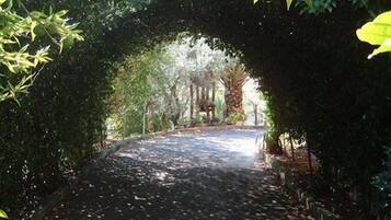 Enceinte de lâhĂ©bergement