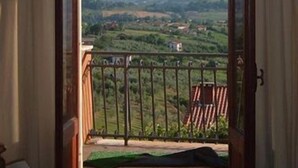 Unclassified image, 2 of 26, button - L'Uliveto (Montebuono)
