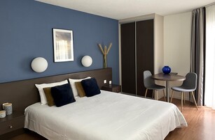 Studio (2 personnes ) | Individually decorated, individually furnished, blackout drapes