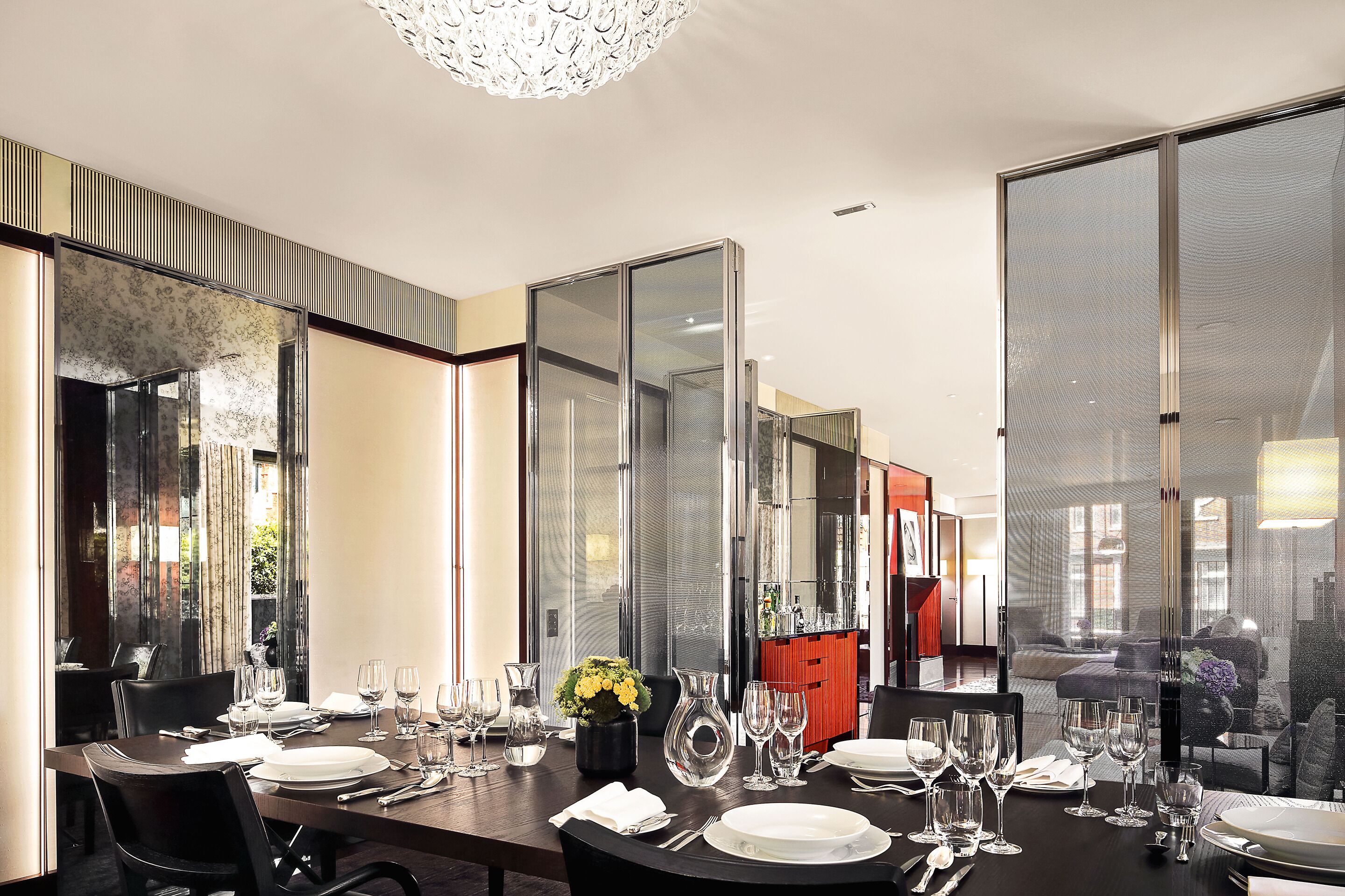 signature suite, 1 bedroom | in-room dining