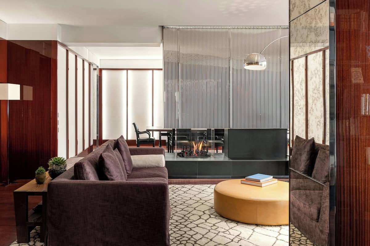 Suite Prestigio, 1 habitación | 1 habitación, ropa de cama de alta calidad, edredón y minibar