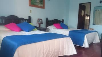 Habitación doble | Wifi gratis y ropa de cama