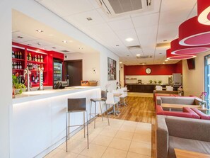 Restaurant - Travelodge London Twickenham (Twickenham)