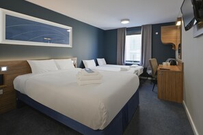 Room - Travelodge London Twickenham (Twickenham)