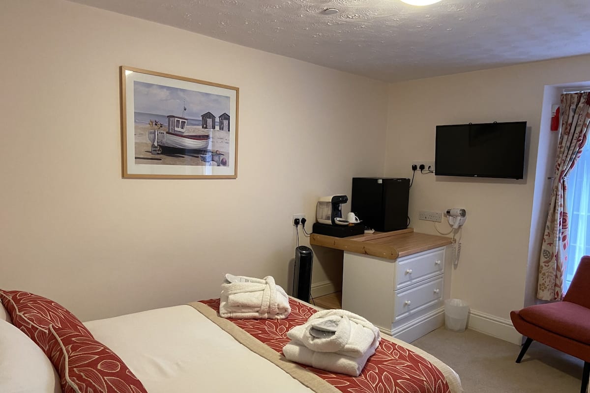 Standaard tweepersoonskamer, en-suite badkamer (Room 1)