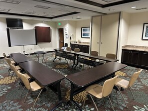 Meeting facility - Staybridge Suites Minot by IHG (Minot)