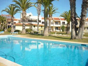 Outdoor pool, pool umbrellas