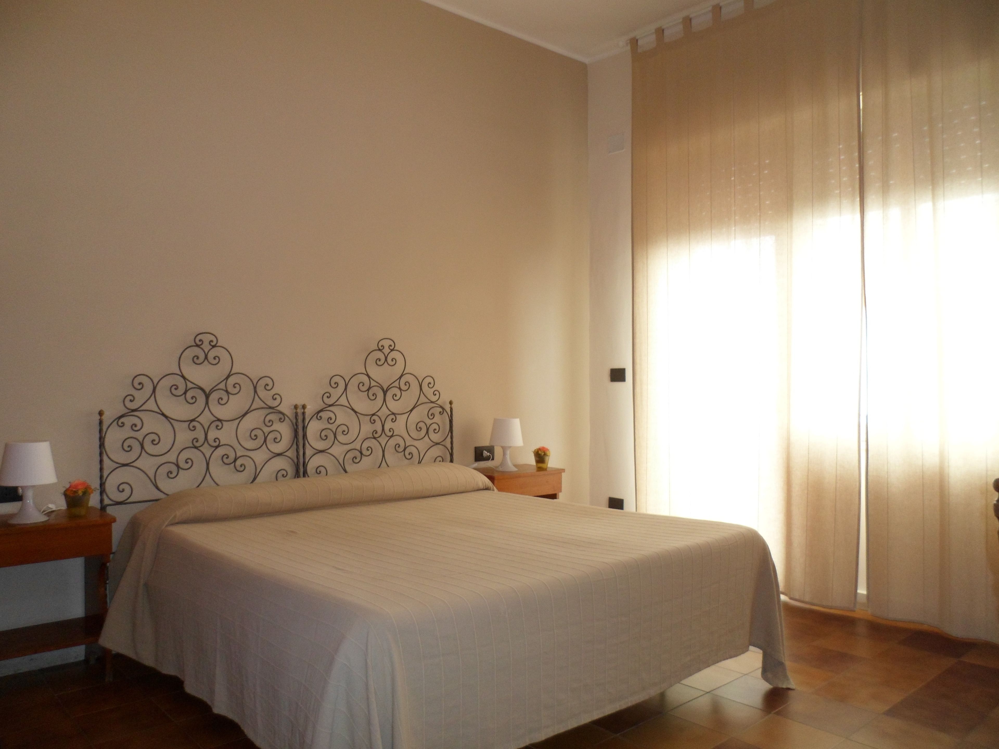 Chambre Panoramique Double ou avec lits jumeaux | Wi-Fi gratuit, draps fournis