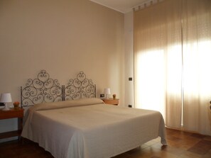 Wi-Fi gratuit, draps fournis