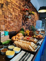 Desayuno buffet incluido todos los días 