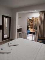 4 habitaciones, colchones Select Comfort y minibar 