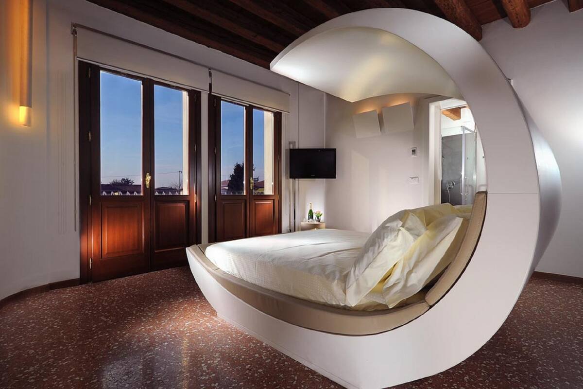 Premium bedding, down comforters, memory foam beds, minibar