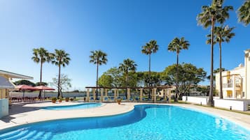 Outdoor pool, sun loungers