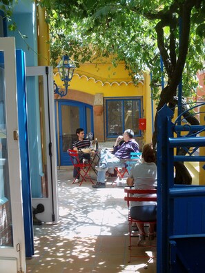 Terrace/patio