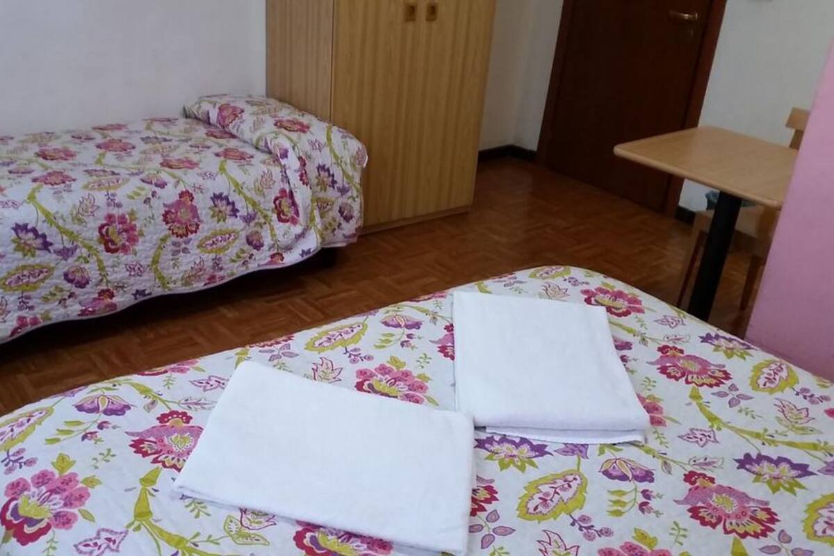 Dreibettzimmer