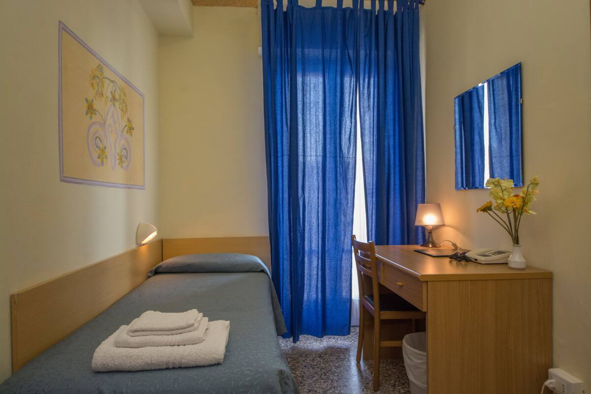 In-room safe, desk, iron/ironing board, cots/infant beds