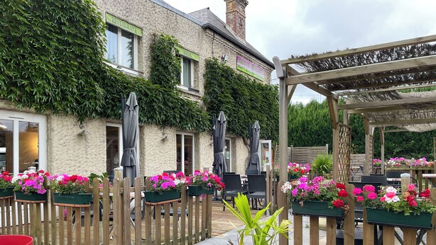 Terrace/patio - Auberge Saint Martin (Surville)