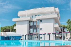 Unclassified image, 3 of 43, button - Hotel Nadir (Cervia)
