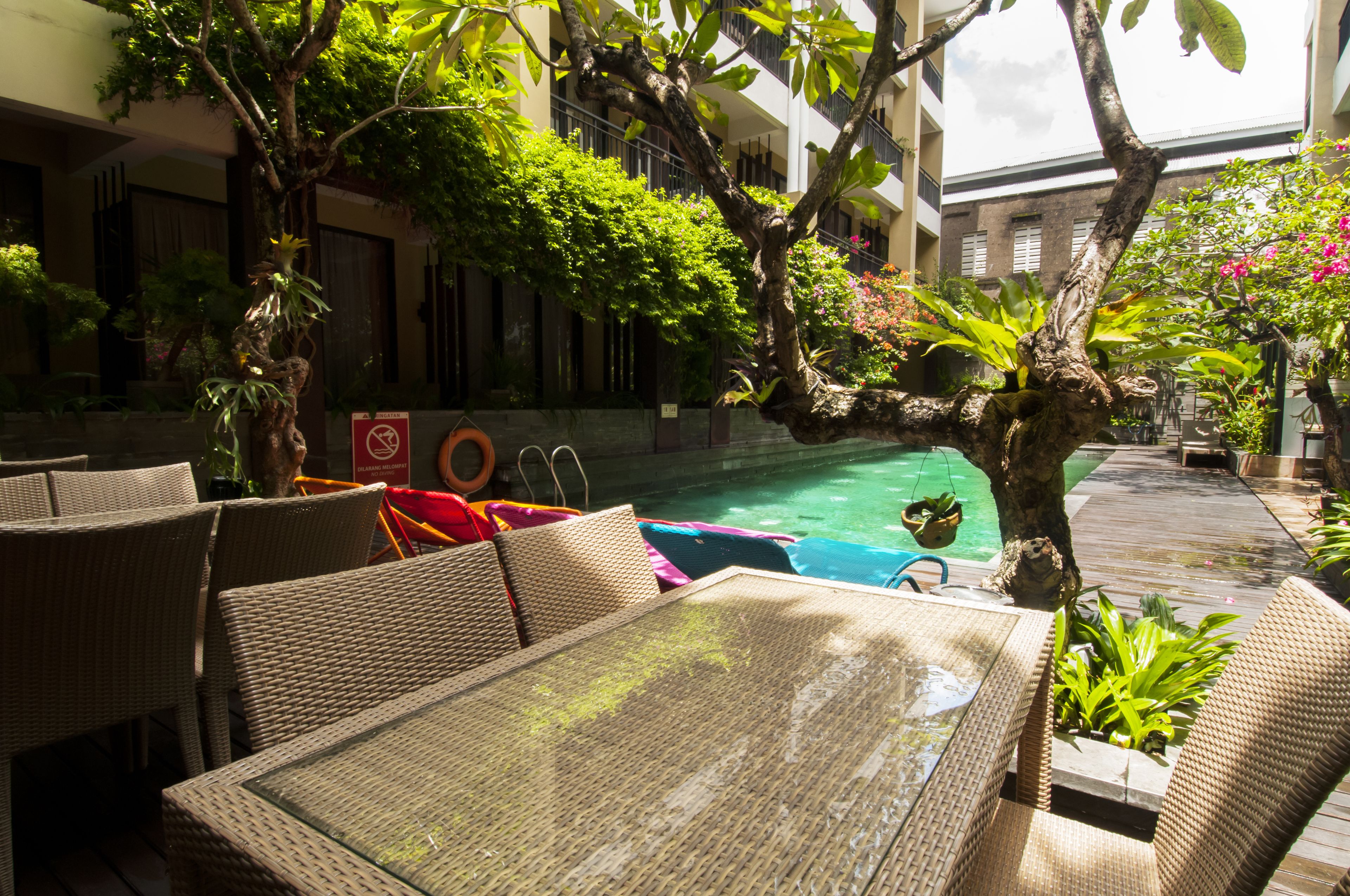 Foto - 100 Sunset Kuta Hotel & Ballroom